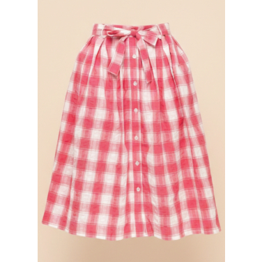 Full pleated skirt with belt